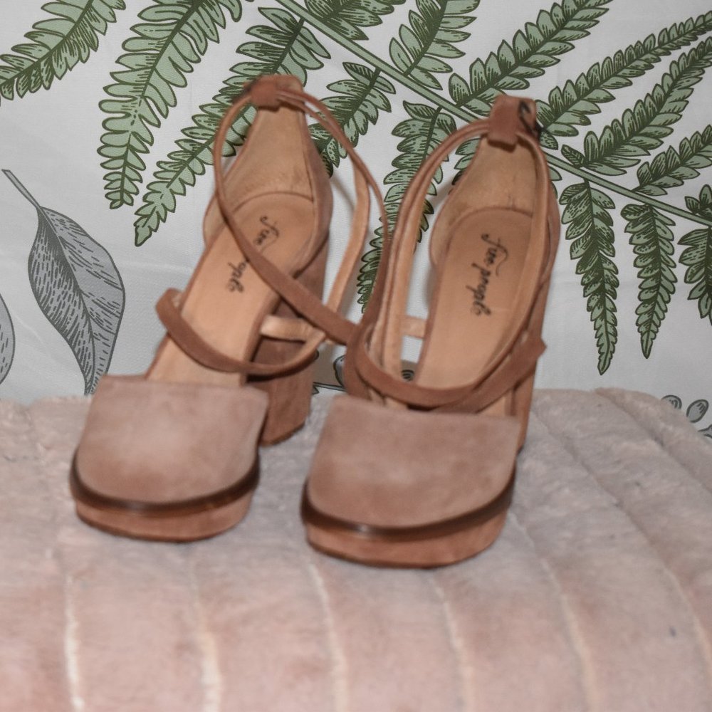 Free People chunky heels